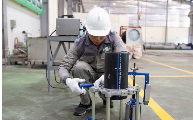 dán keo PVC công nghiệp